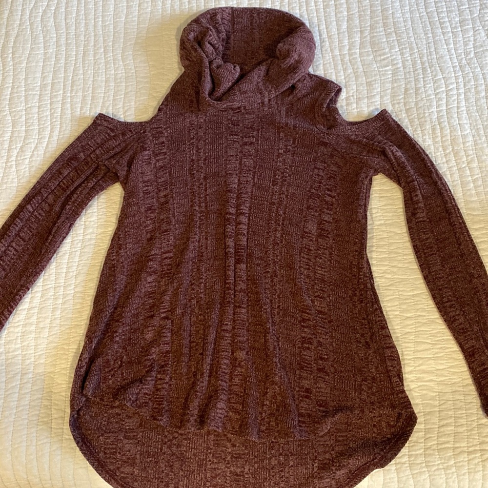 Cowl neck off shoulder long sleeve